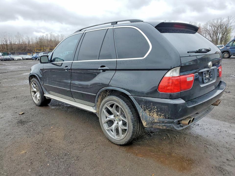 2005 BMW X5 4.4i