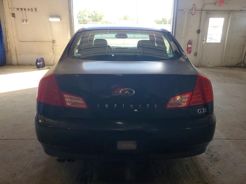 2003 Infiniti G35 Base