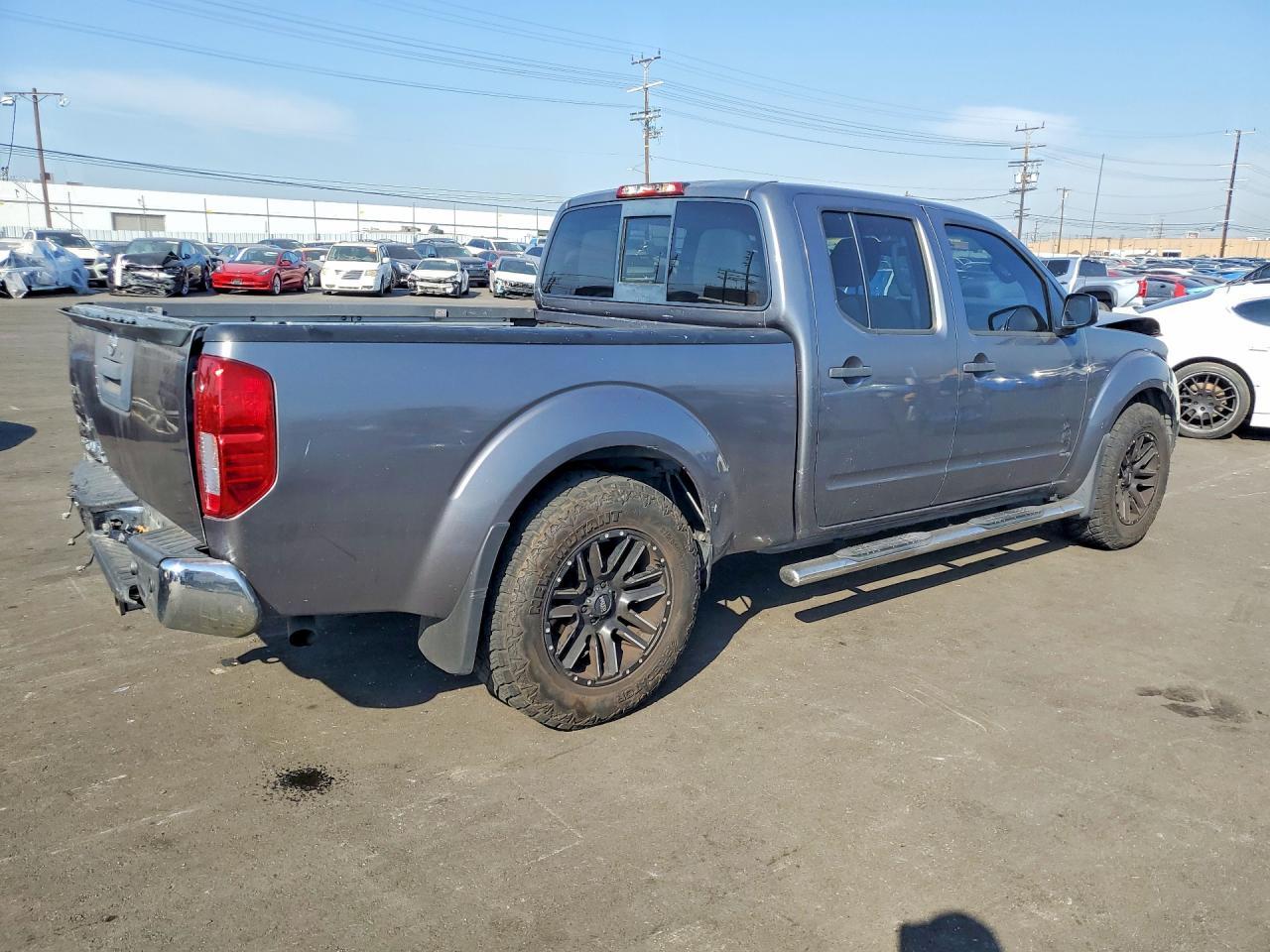 2018 Nissan Frontier SV