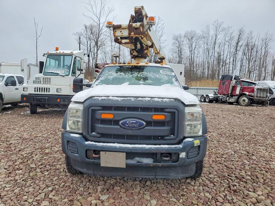 2015 Ford F450 Super Duty Bucket Truck
