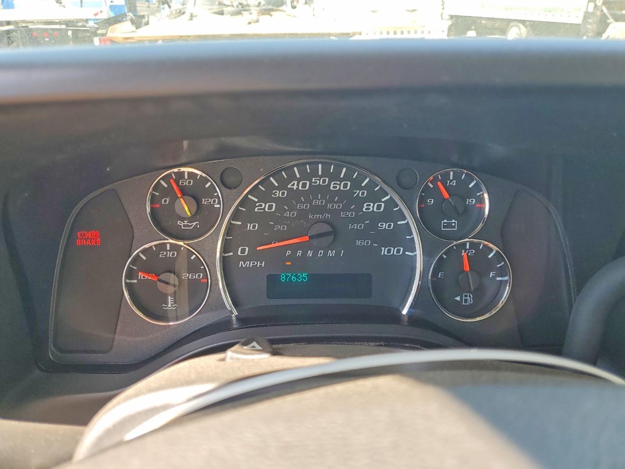 2023 GMC Savana BOX Truck