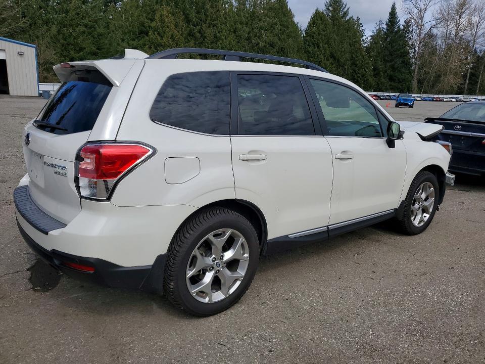 2017 Subaru Forester 2.5i Touring