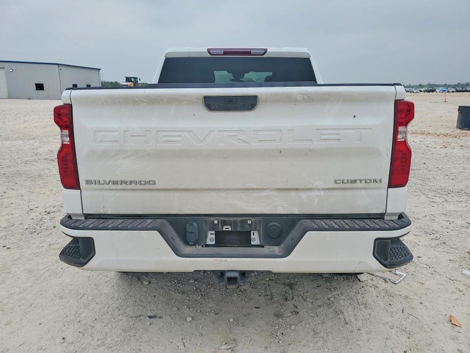 2025 Chevrolet Silverado K1500 Custom