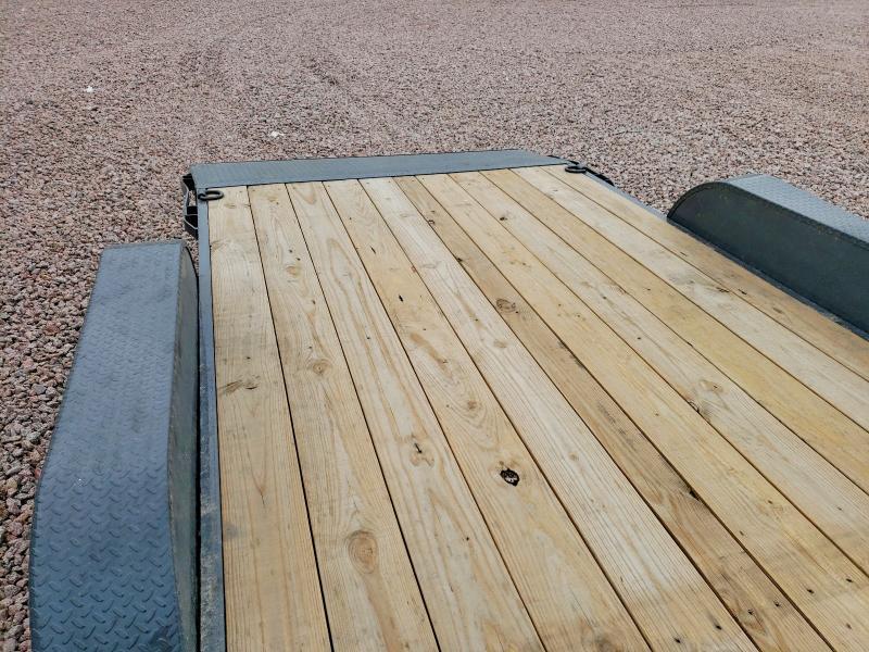 2026 Lamar Car Trailer