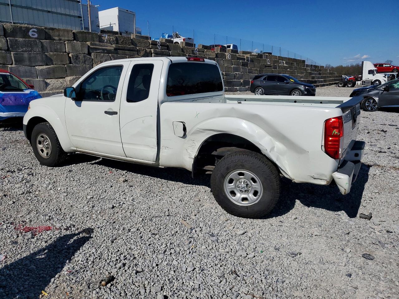 2017 Nissan Frontier S