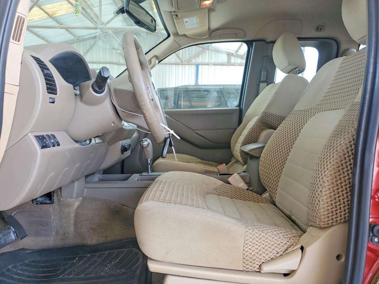 2014 Nissan Frontier SV V6