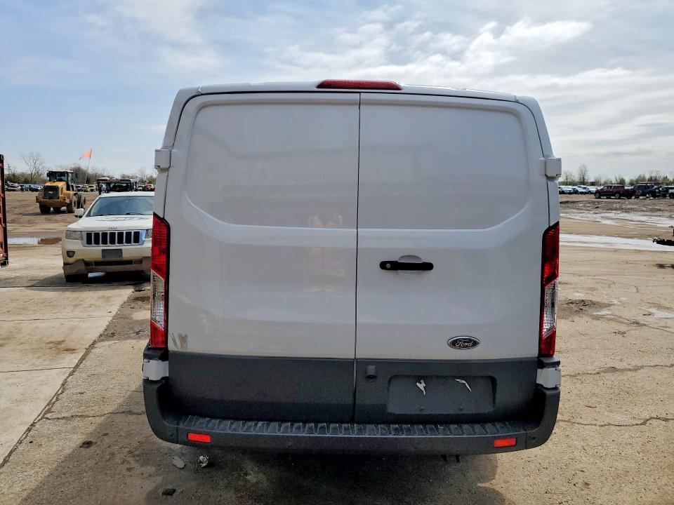 2025 Ford Transit T-150