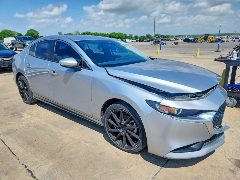 2019 Mazda 3 Preferred