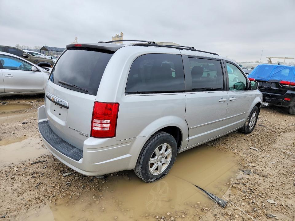 2010 Chrysler Town & Country Touring