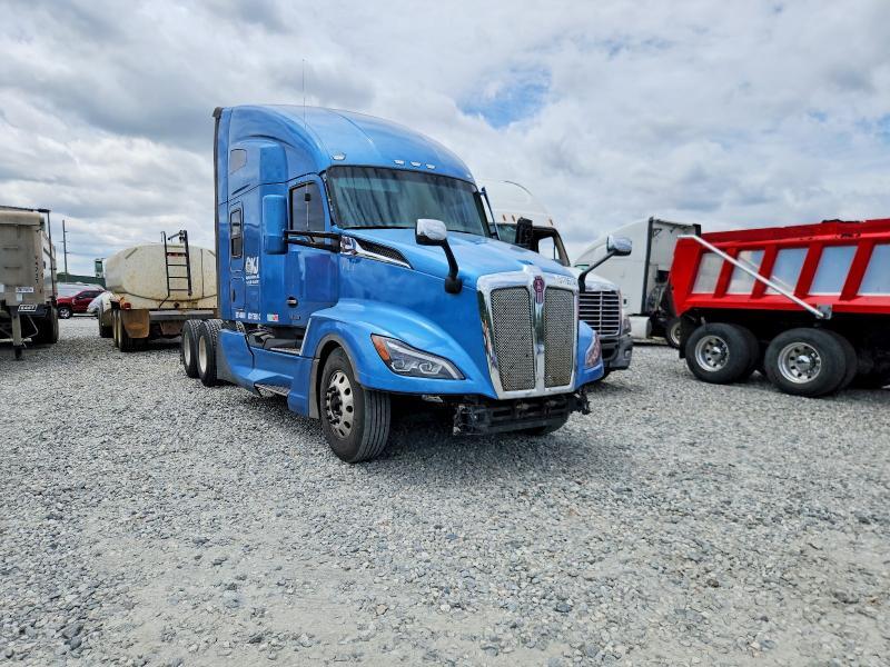 2022 Kenworth T680 Semi Truck