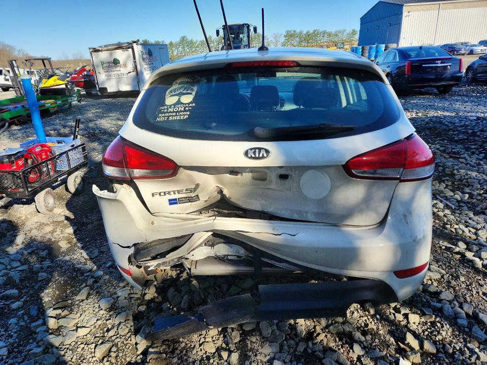 2017 KIA Forte5 lx