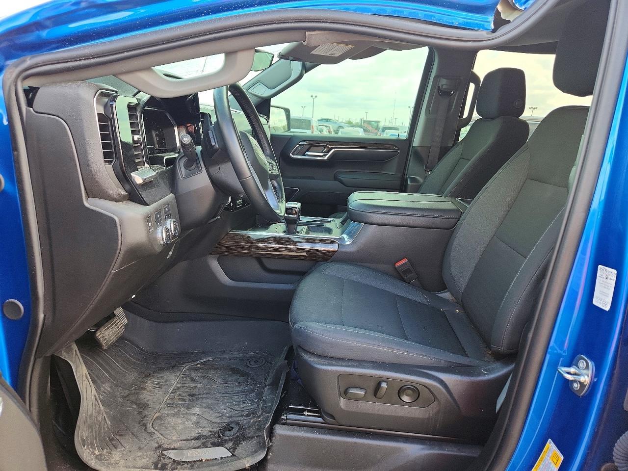2024 GMC Sierra K1500 Elevation