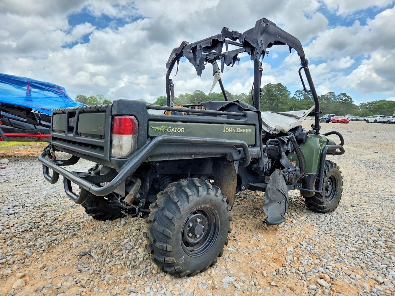 2015 John Deere Gator XUV 825I
