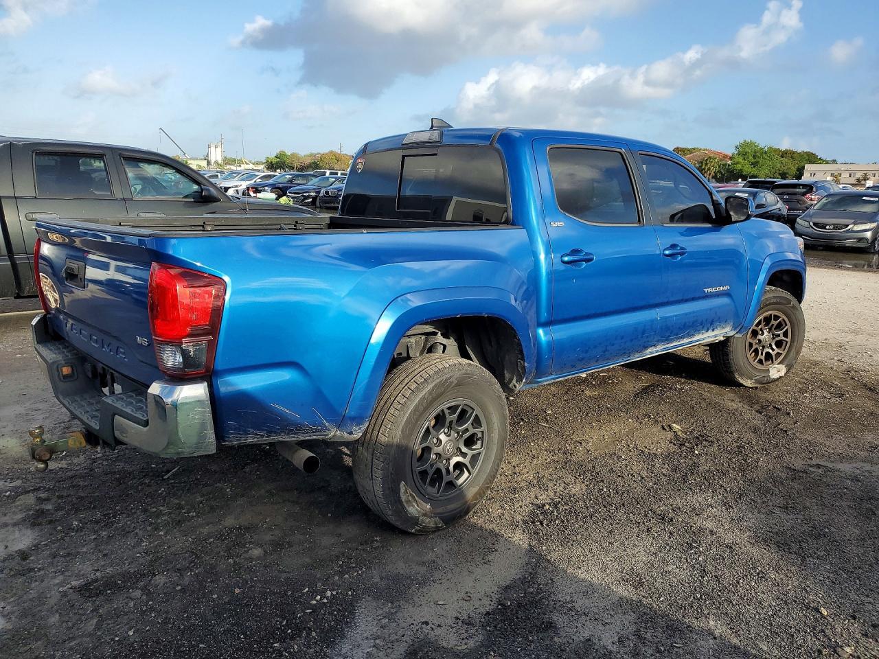 2018 Toyota Tacoma SR5 V6
