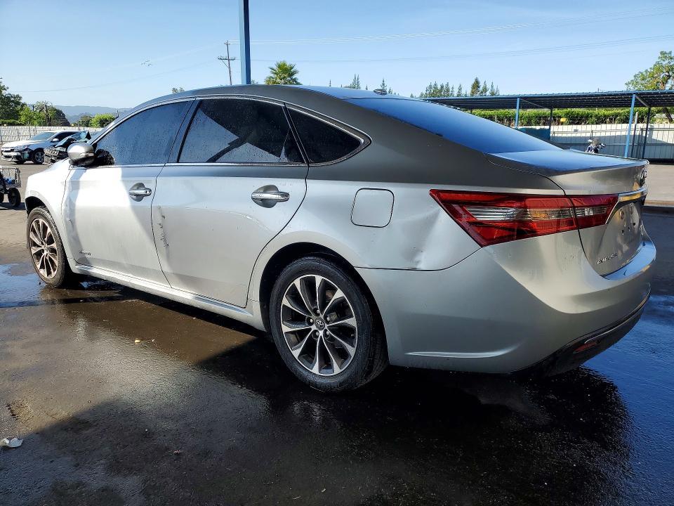 2016 Toyota Avalon Hybrid xle Premium