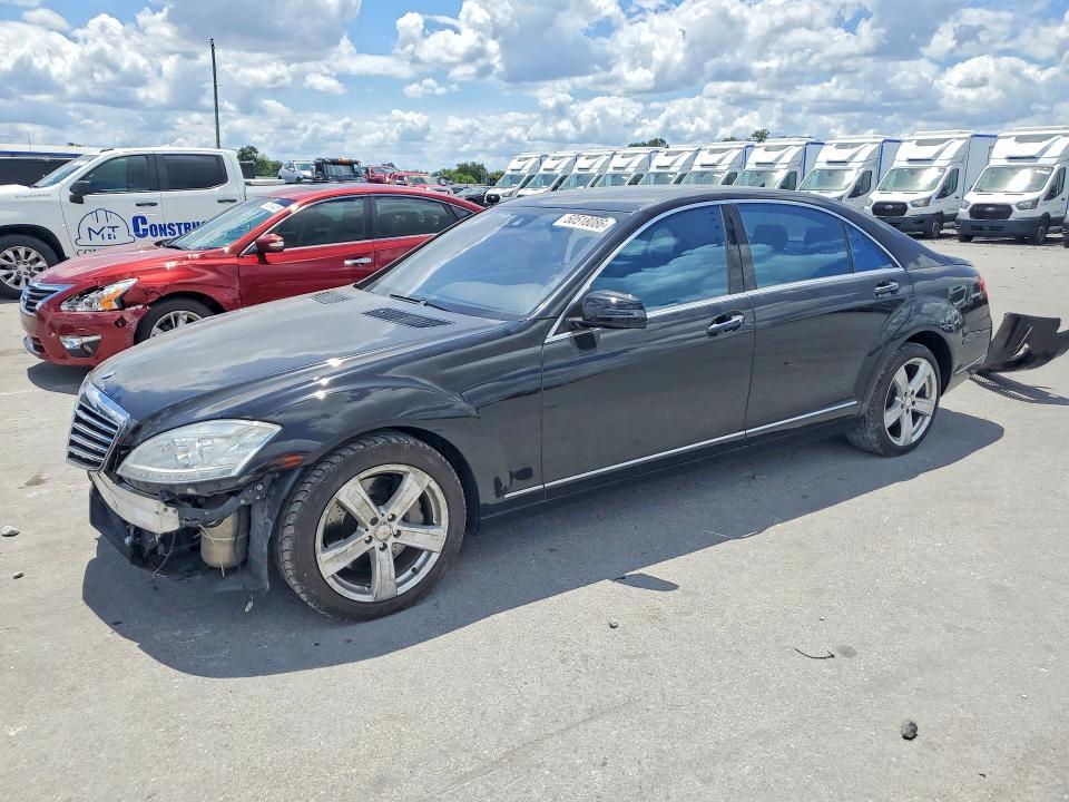 2013 Mercedes-Benz S 550