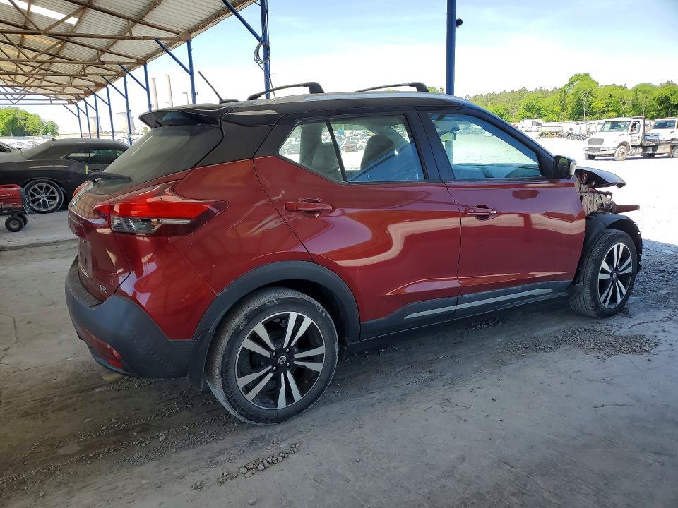 2019 Nissan Kicks sr