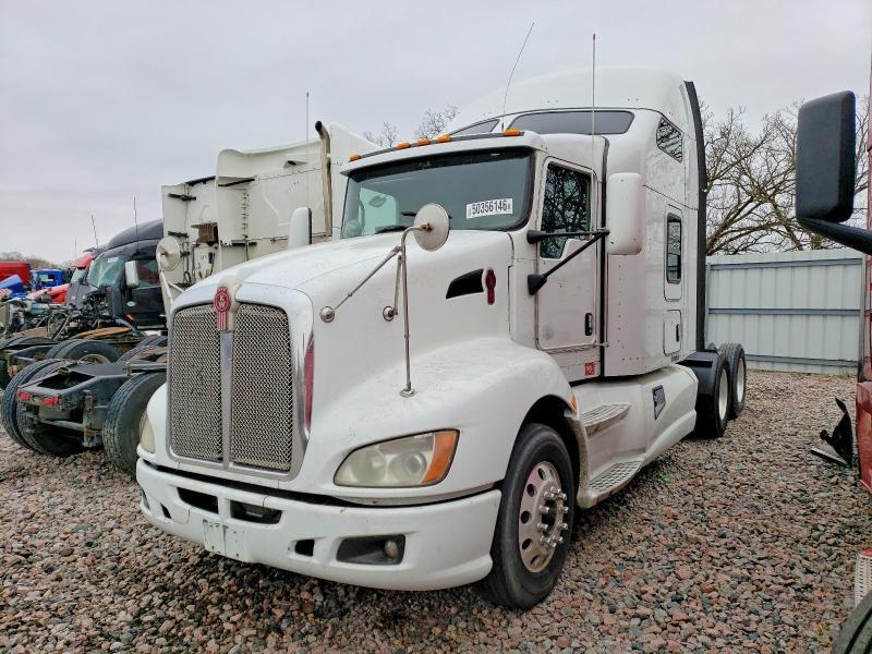 2013 Kenworth T660 Semi Truck