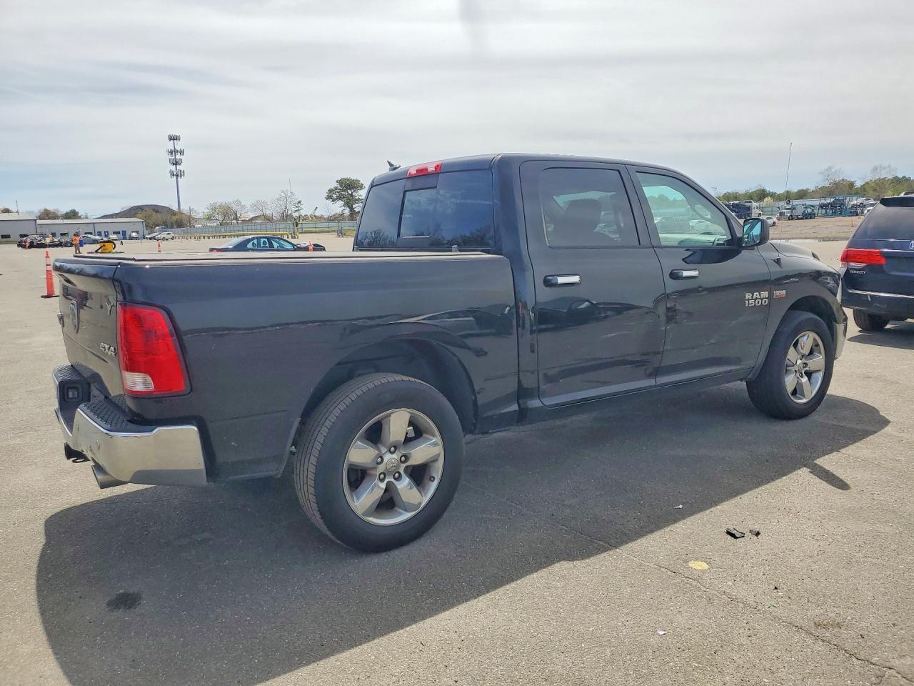 2014 Dodge RAM 1500 SLT
