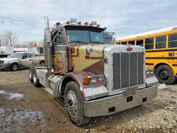 2000 Peterbilt 378 Semi Truck en venta en Elgin, IL