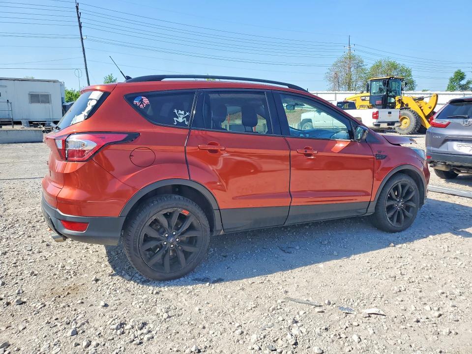 2019 Ford Escape se