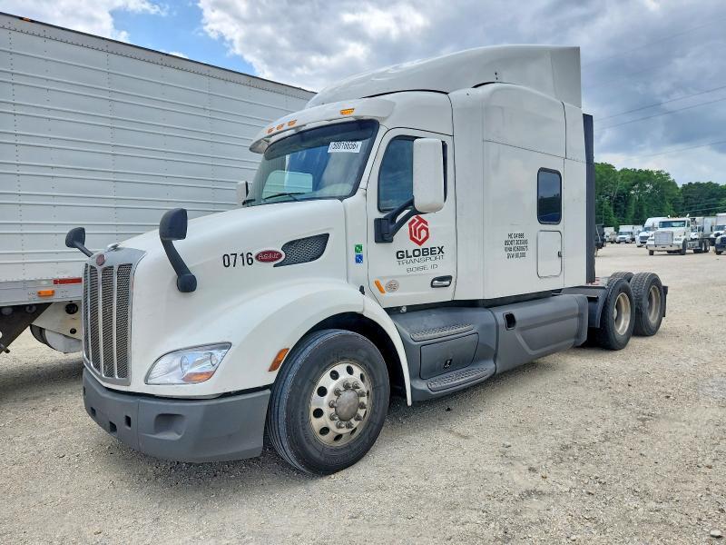 2019 Peterbilt 579 Semi Truck