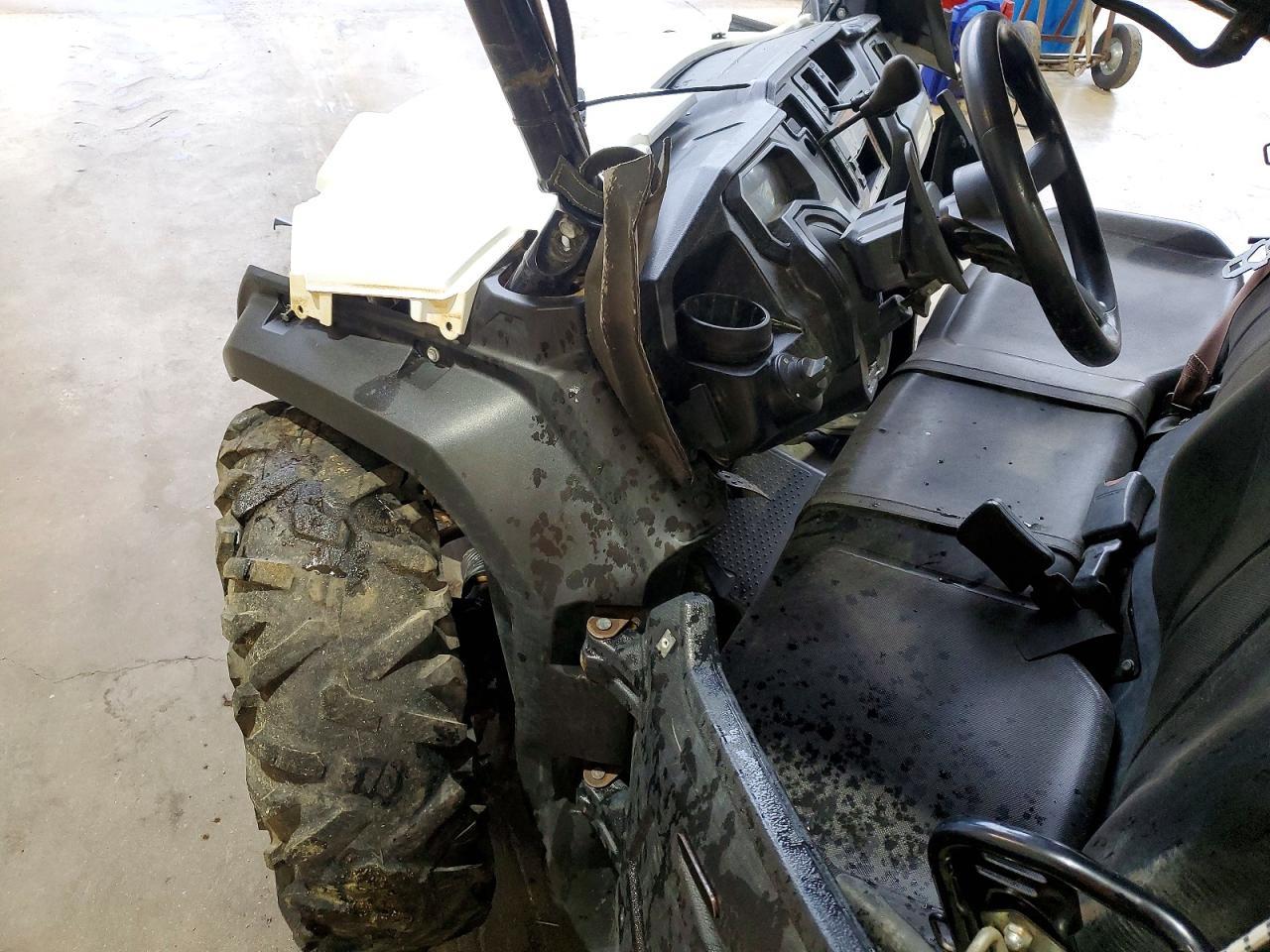 2016 Honda Pioneer 1000 Utility Vehicle