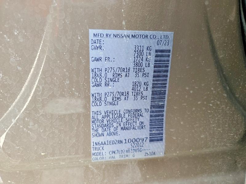 2024 Nissan Titan SV