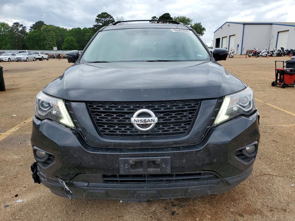 2019 Nissan Pathfinder sl
