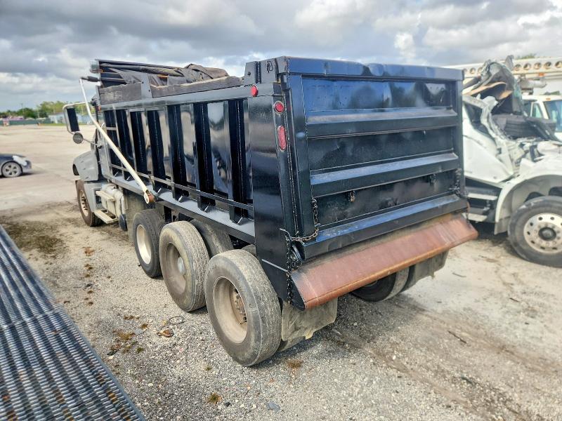 2016 Mack Granite Dump Truck