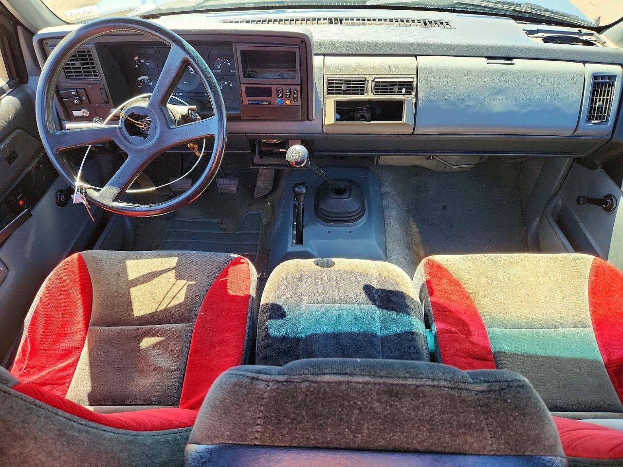 1989 Chevrolet GMT-400 K2500