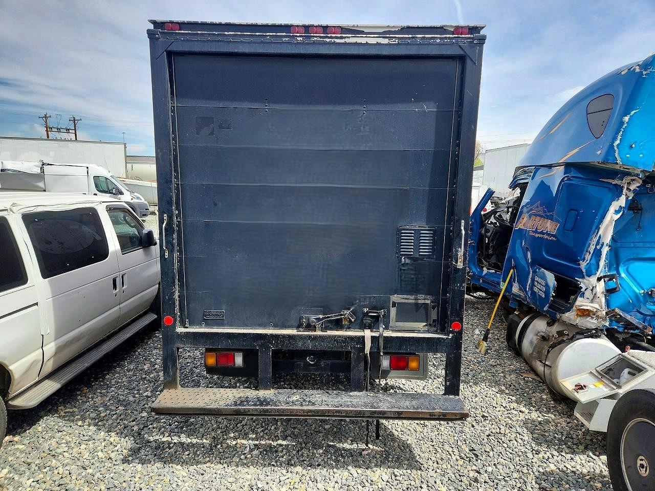 2018 Hino 195 BOX Truck