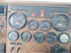 2004 Peterbilt 330