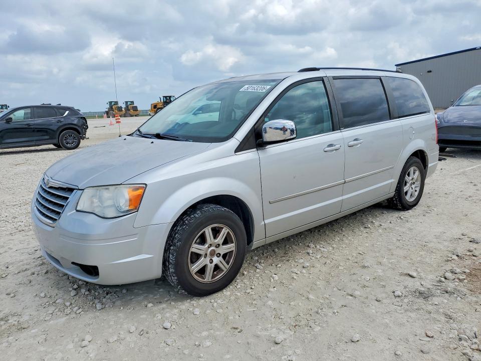 2010 Chrysler Town & Country Touring Plus