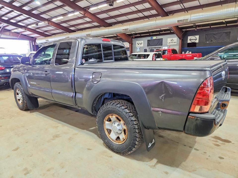 2014 Toyota Tacoma Base