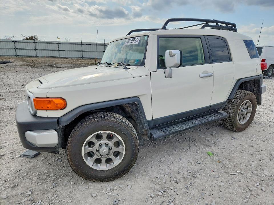 2013 Toyota Fj Cruiser Base
