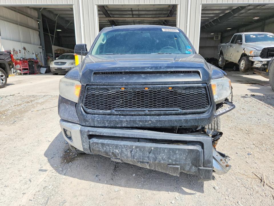 2016 Toyota Tundra SR5