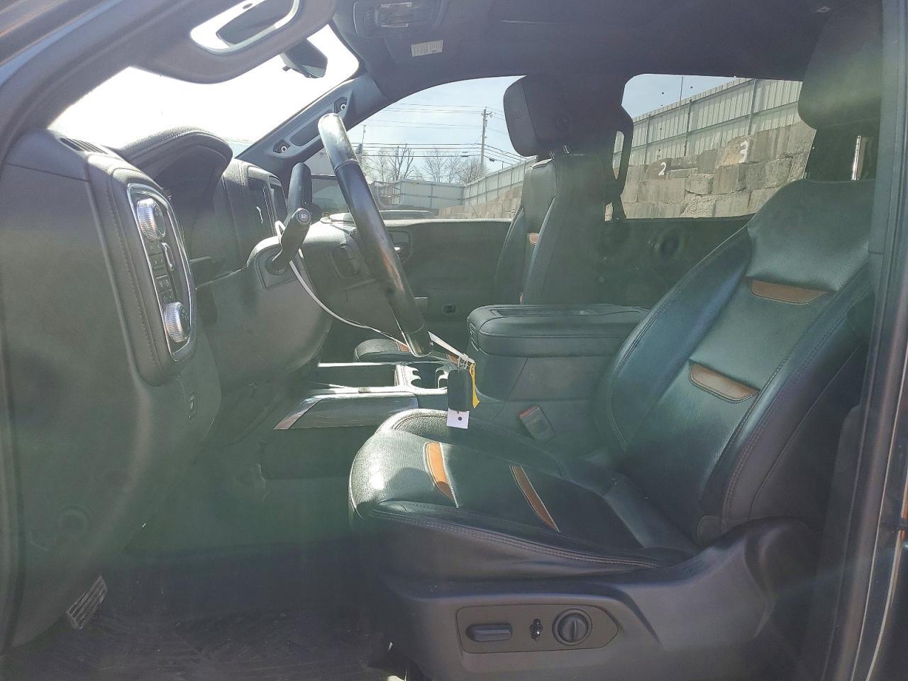 2020 GMC Sierra K1500 AT4