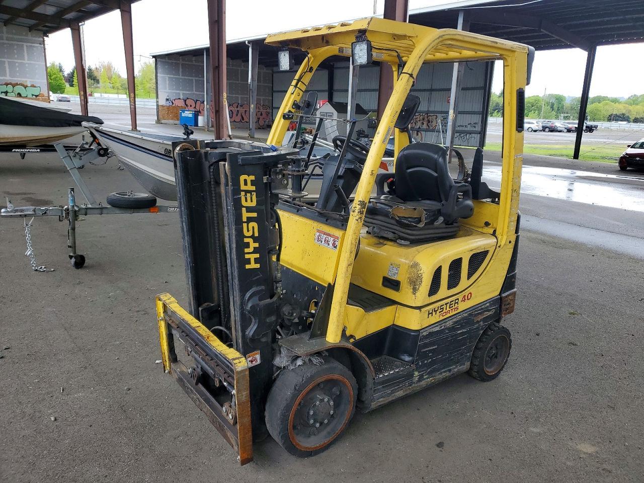 2016 Hyster Forklift
