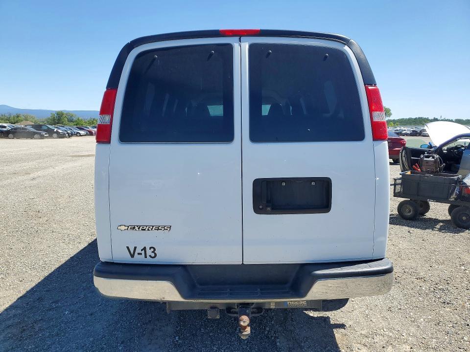 2019 Chevrolet Express G2500 LT