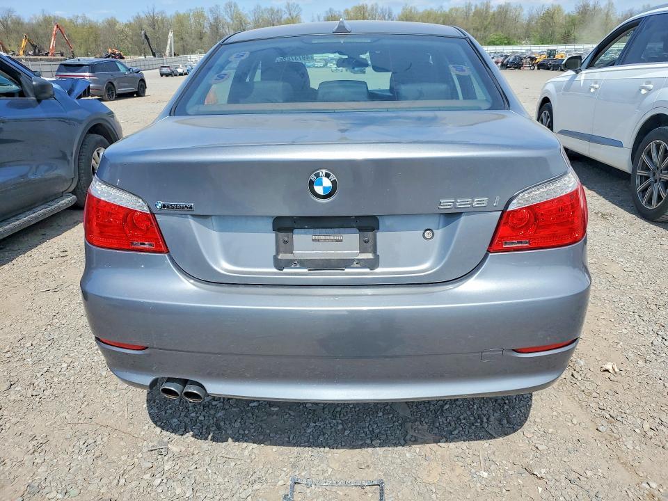 2009 BMW 528 xi