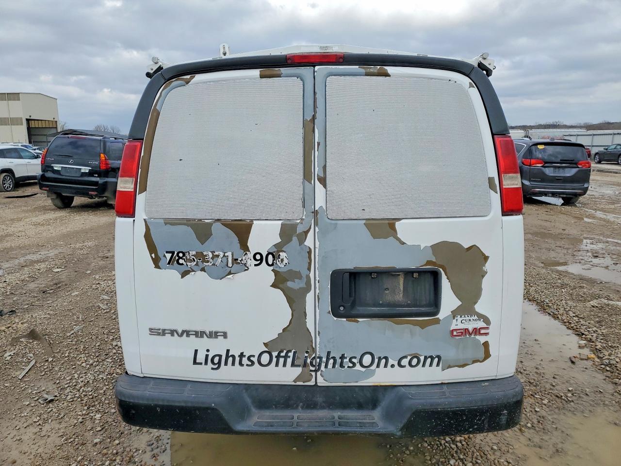 2009 GMC Savana G2500