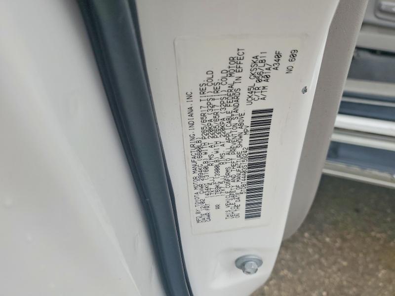 2003 Toyota Sequoia SR5