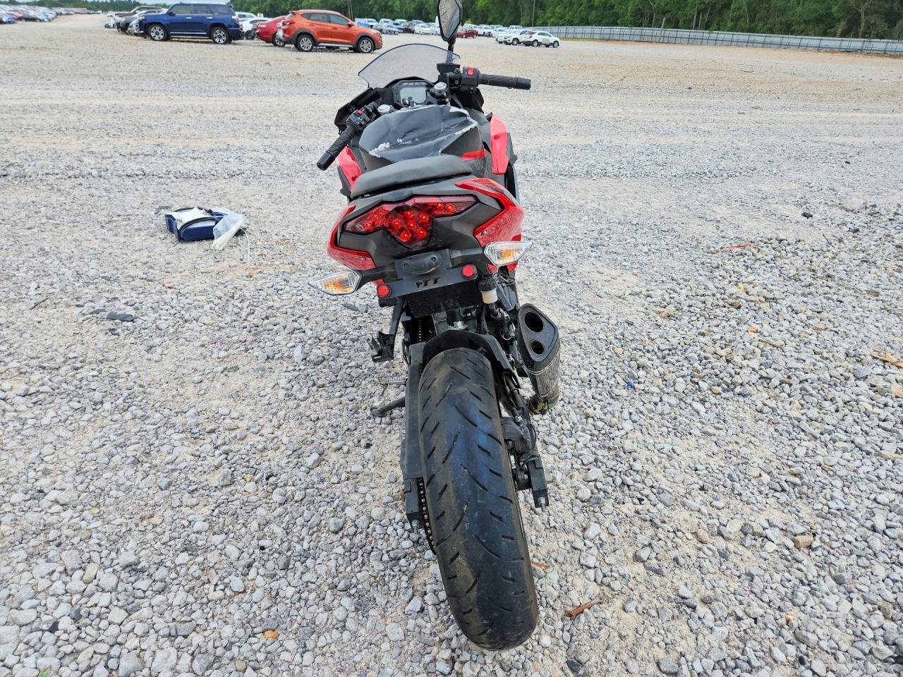 2024 Kawasaki EX500