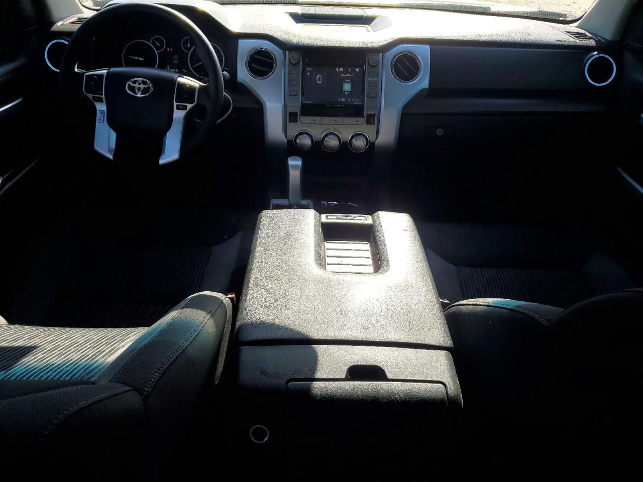 2015 Toyota Tundra SR5