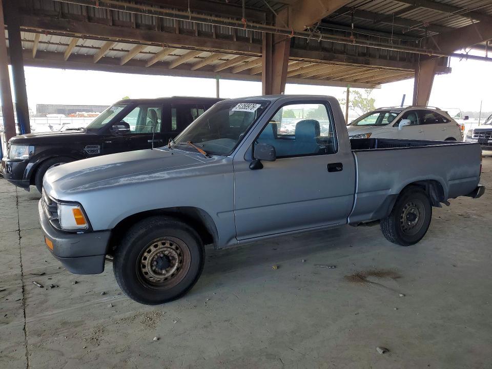 1989 Toyota Pickup Base