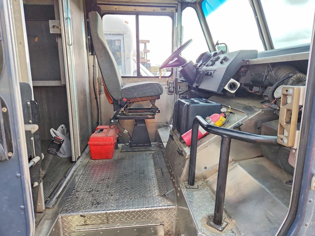 2021 Freightliner Chassis M Line WALK-IN Van