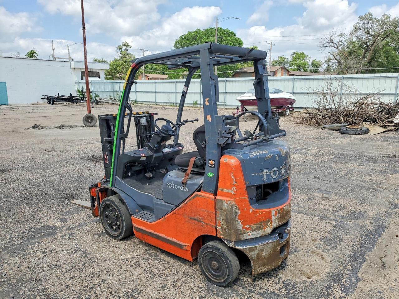 2014 Toyota 8FGCU20 Forklift