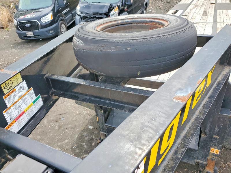 2022 Big Tex 22GN-35BK+5MR Equipment Trailer