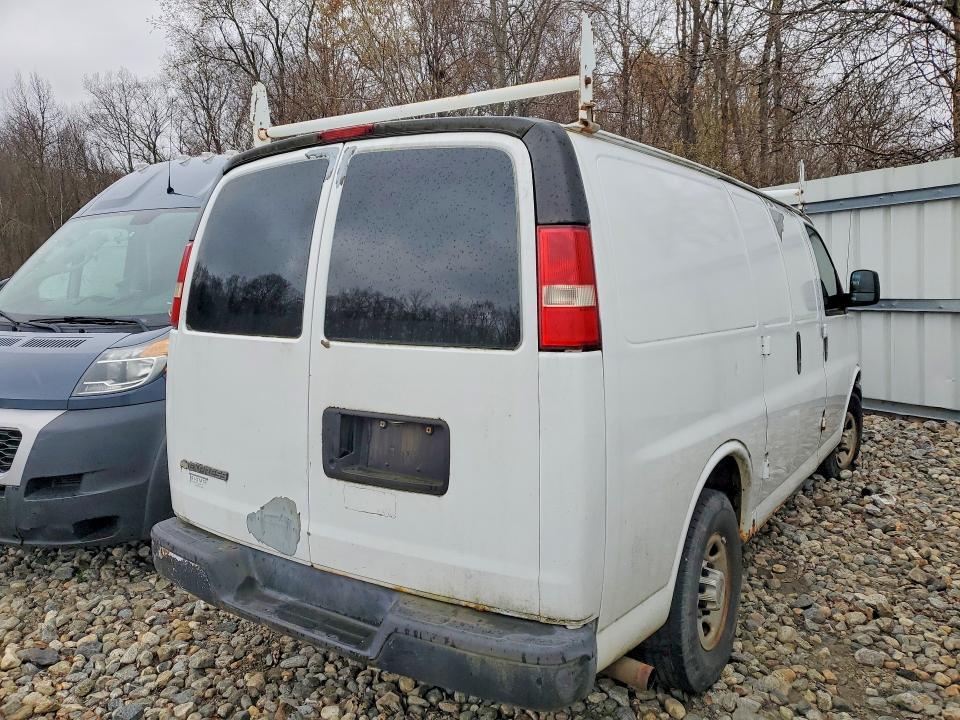 2008 Chev Express G2500